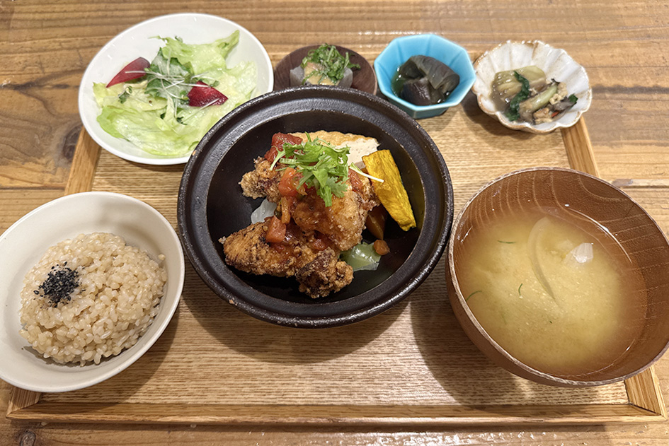実身美 　大手町店