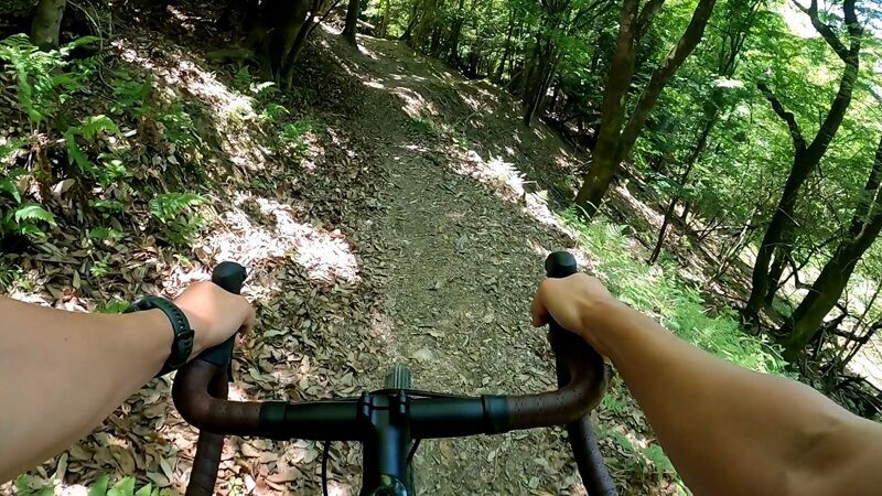 山岳サイクリング