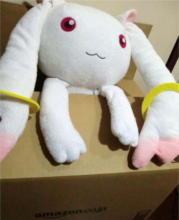 キュゥべえ でかモフ抱きまくらが届いた - ctrl-shift-moccos