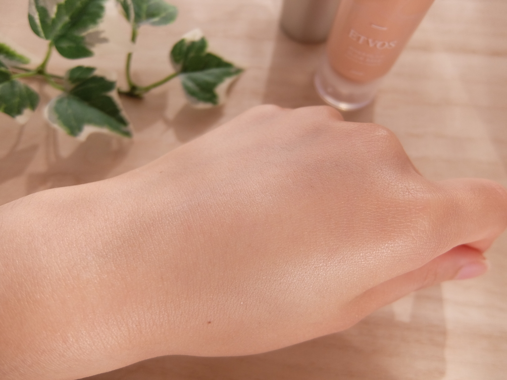 ミネラルuvグロウベースの口コミ 早くも大人気のエトヴォス 河北裕介氏コラボ第4弾は簡単ツヤ肌下地 美容にイイコト