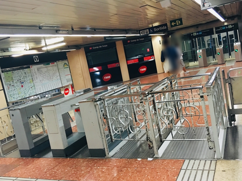 f:id:mochi_bcn:20181011061352j:plain