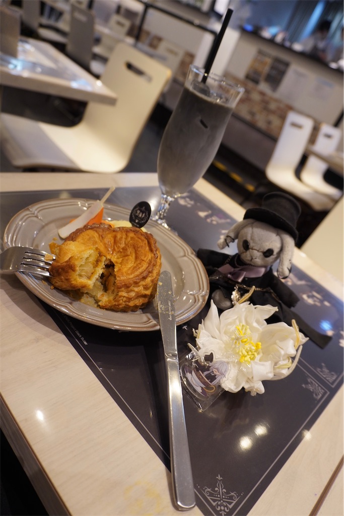 黒執事 ファントムカフェ食器セット 取出し 