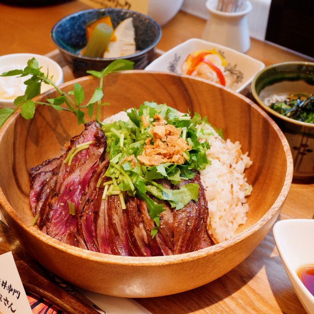 黒べぇさん 広島店】6月オープン！福山のステーキ丼専門店が広島上陸