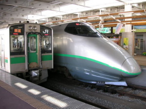 新庄駅、「つばさ」、400系電車、701系電車