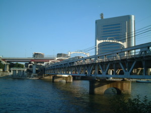 東武伊勢崎線隅田川橋梁（花川戸鉄道橋）