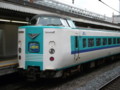 スーパーくろしお、381系