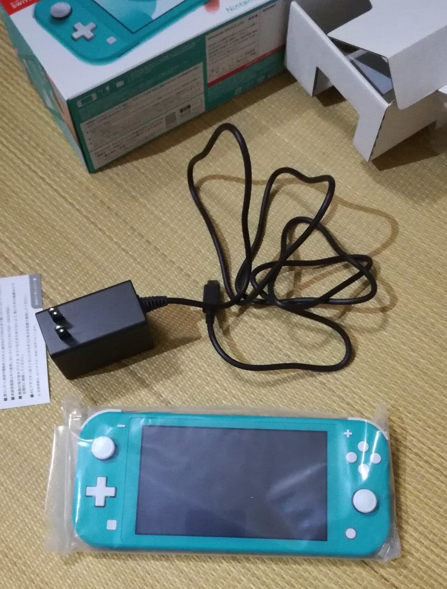Nintendo Switch Lite買った！ 色はやっぱり緑だよね