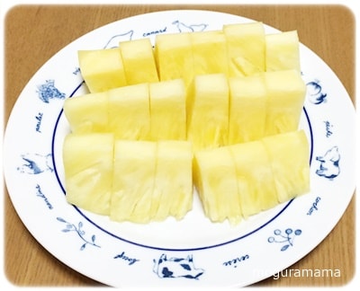 パイナップルの切り方