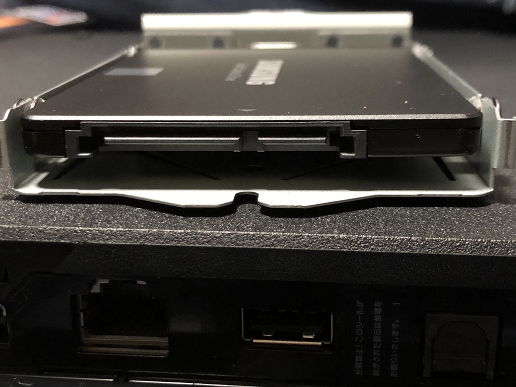 PS4 ProのHDDをSSDに換装しました - 海から出た魚