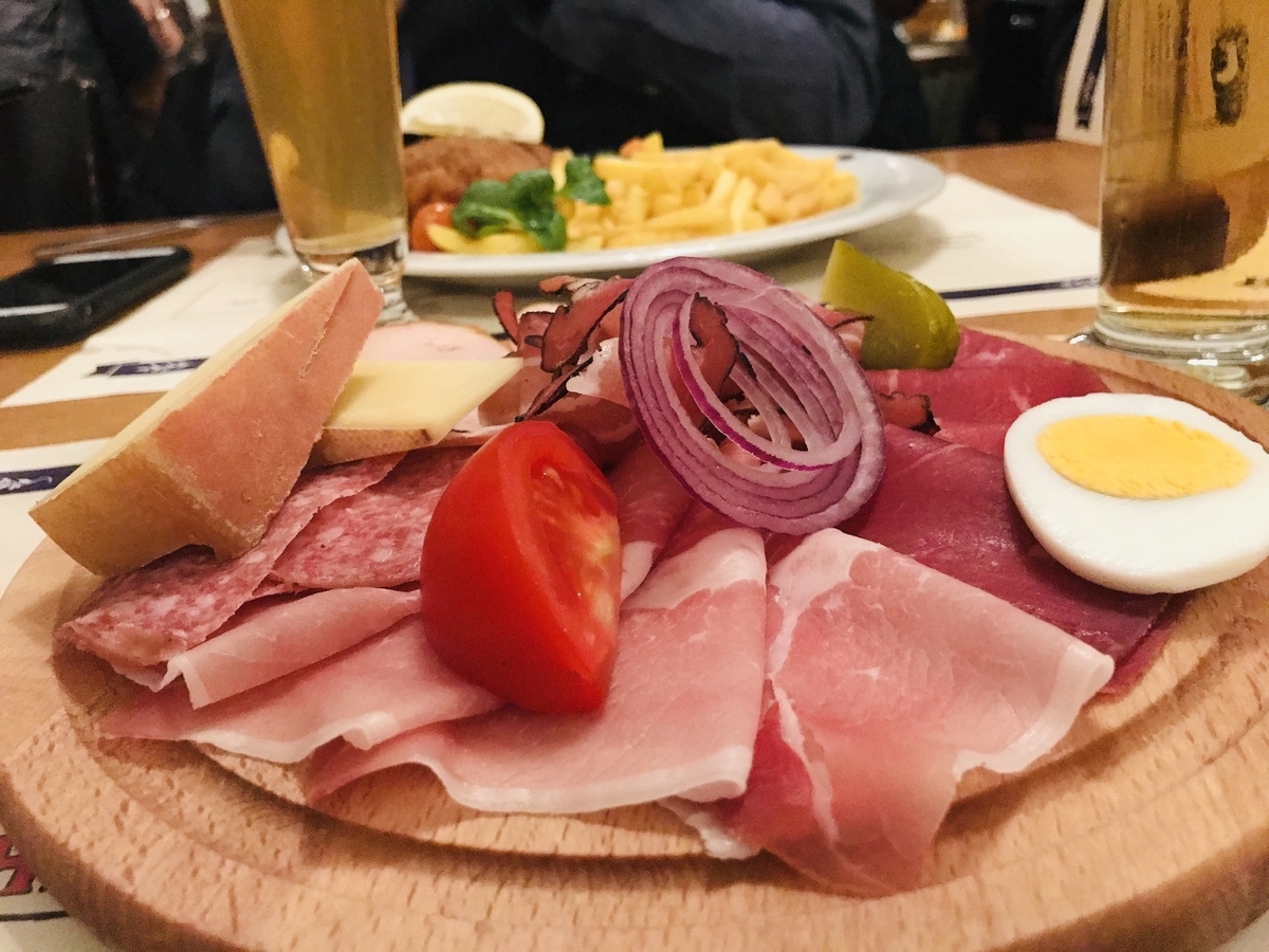 f:id:momerath:20191213035844j:plain