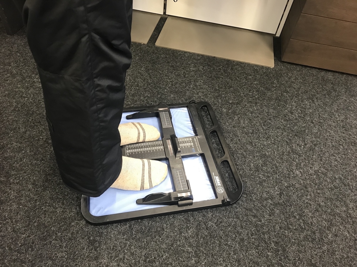 f:id:momerath:20191217222202j:plain