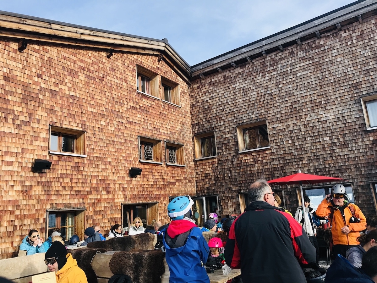 f:id:momerath:20191218001935j:plain