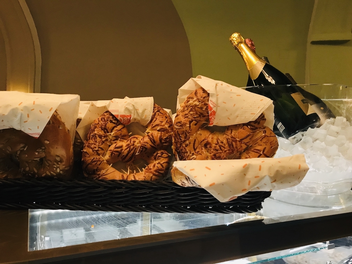 f:id:momerath:20200109000347j:plain