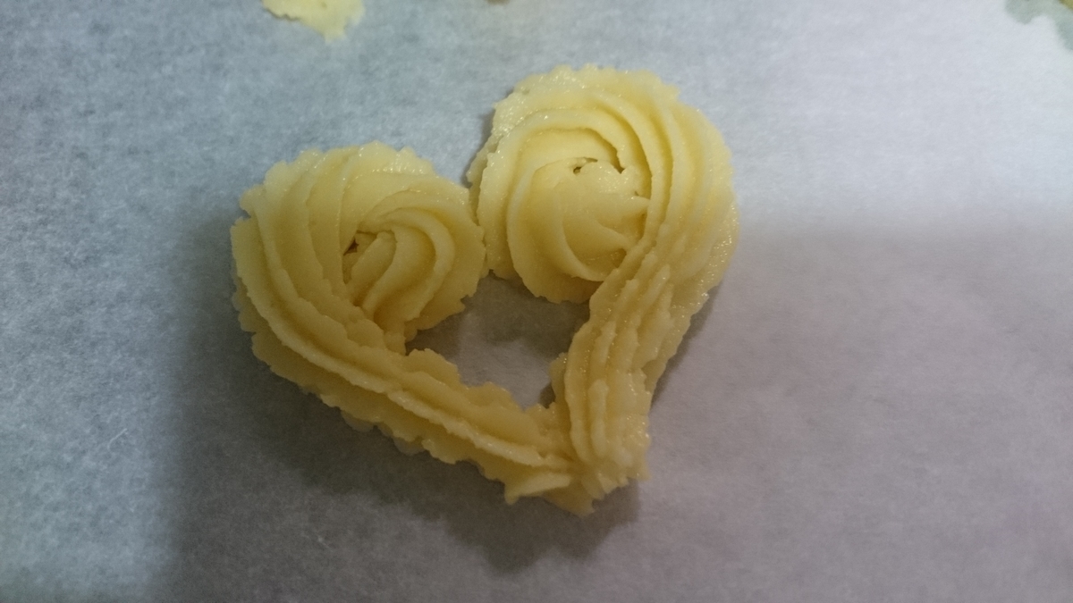 お菓子作り クッキーだと絞り出しクッキーを作るのが1番楽しい もみじ ぶろぐ お菓子作り クッキーだと絞り出しクッキーを作るのが1番楽しい もみじ ぶろぐ