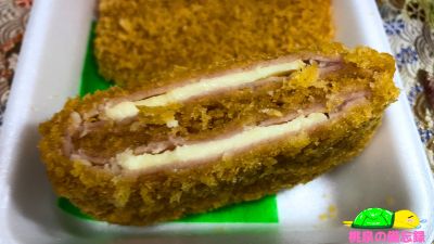 やましろやのお惣菜『チーズサンドハムカツ』断面