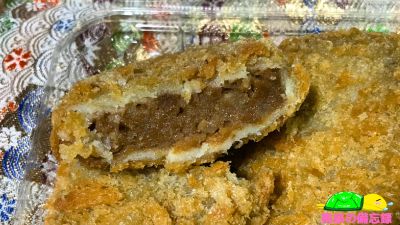 フレッセイのお惣菜『北海道産男爵のとろっとデミコロ』断面