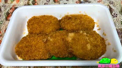 やましろやのお惣菜『ひとくちコーンコロッケ』