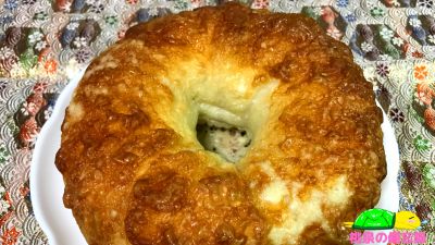 カスミのパン『チーズリング』