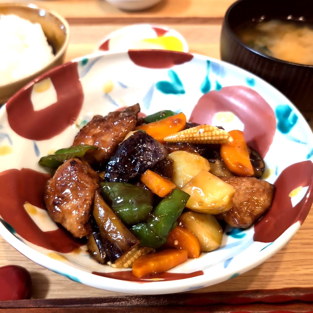 大戸屋 Oisix】「大戸屋監修！鶏むねと野菜のさっぱり黒酢餡」を作って