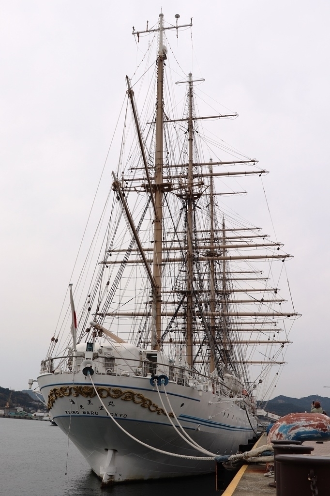 【真作】3Dアート　大型帆船と港風景　海と歴史を感じる逸品　航海の始まり　W64 海王丸と瀬戸芸アート - ももっちブログ