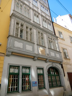 f:id:momotooranda:20180904232625j:plain f:id:momotooranda:20180904232625j:plain