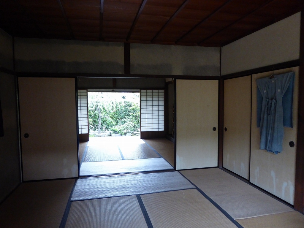 f:id:momoyorozu:20180912004038j:plain f:id:momoyorozu:20180912004038j:plain