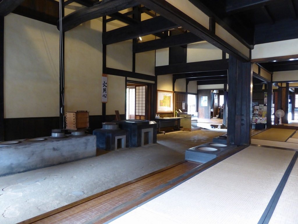 f:id:momoyorozu:20180913002024j:plain f:id:momoyorozu:20180913002024j:plain