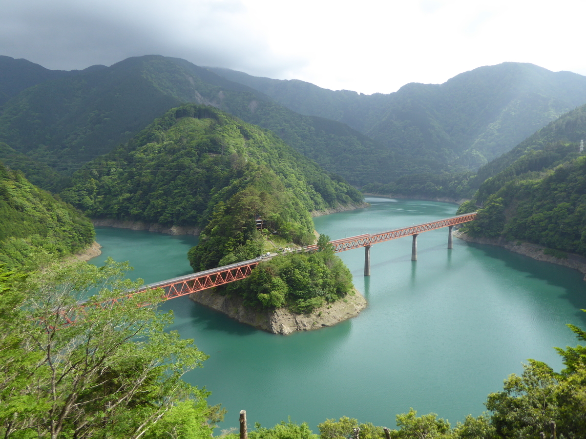 f:id:momoyorozu:20190811005543j:plain