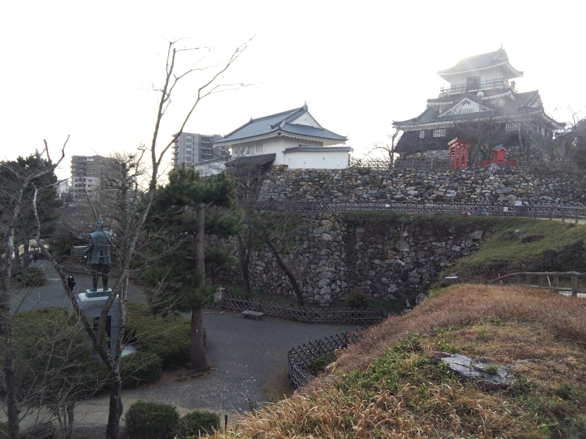 f:id:momoyorozu:20210405015132j:plain