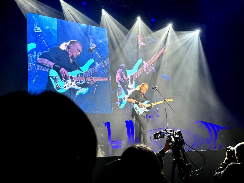 26枚MR.BIG「FOREVER IN OUR…」エリック・マーチン MR.BIG、新曲「Forever In Our Hearts」の和訳付きリリック