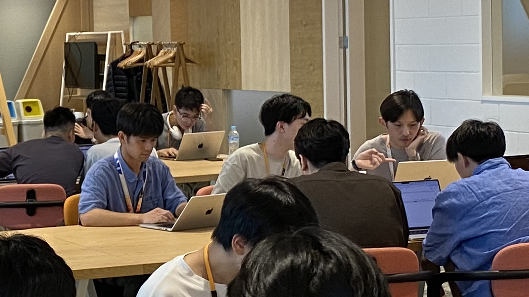 super_newgradメンバーの様子