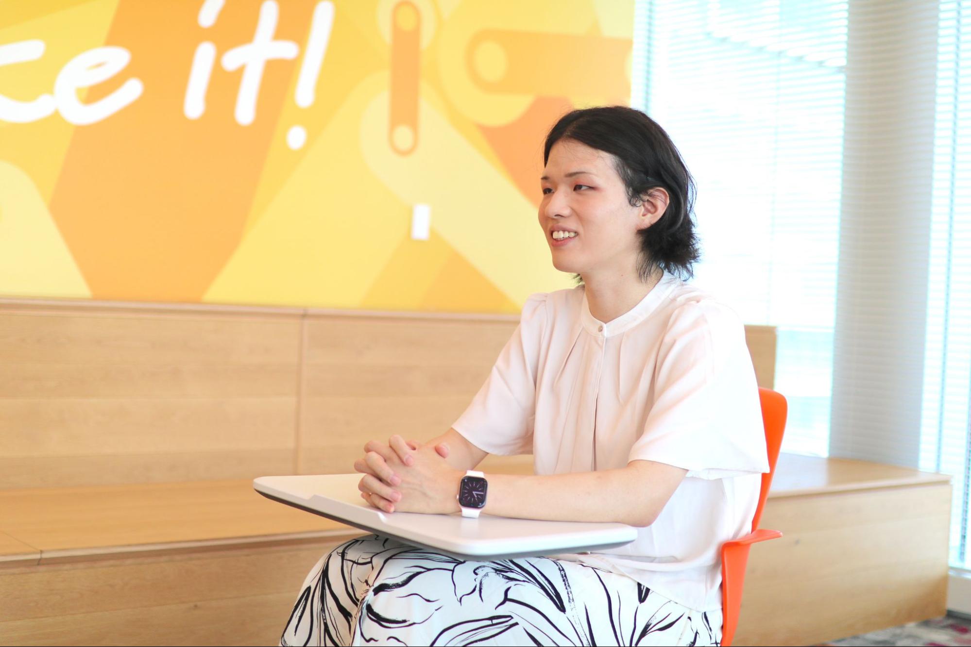 入社を決めた理由について話す王さん