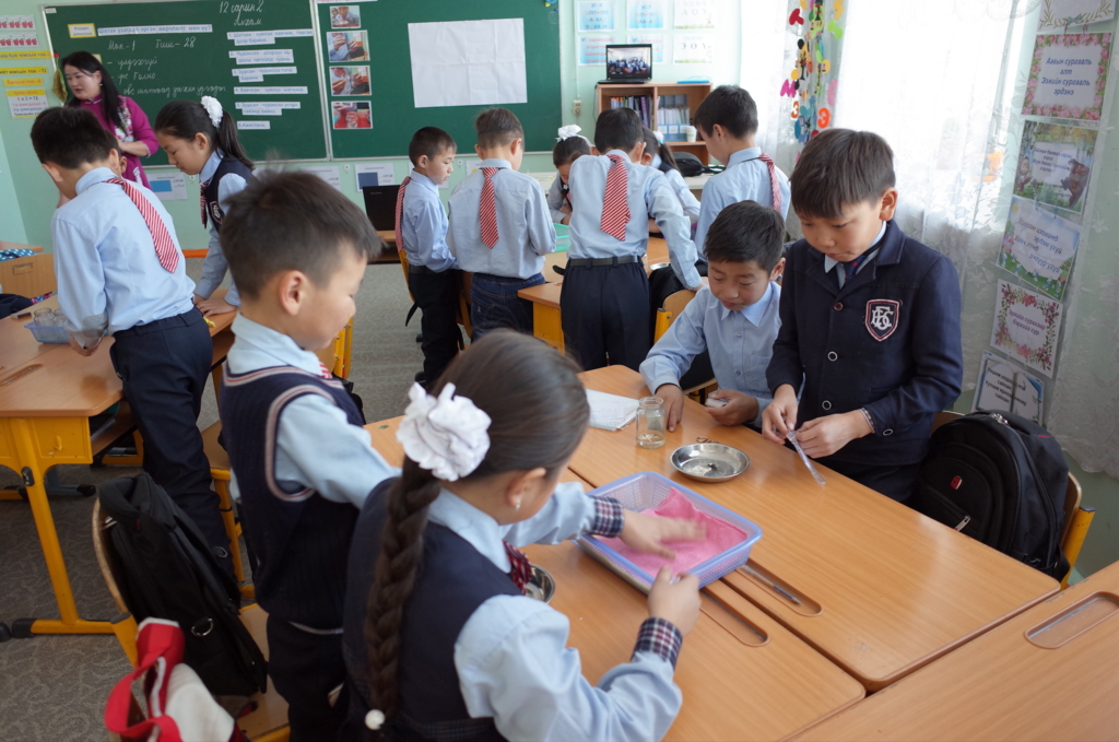 f:id:mongolia28:20161218163811j:plain