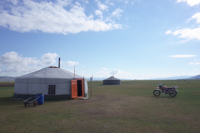 f:id:mongolia28:20170803194905j:plain f:id:mongolia28:20170803194905j:plain