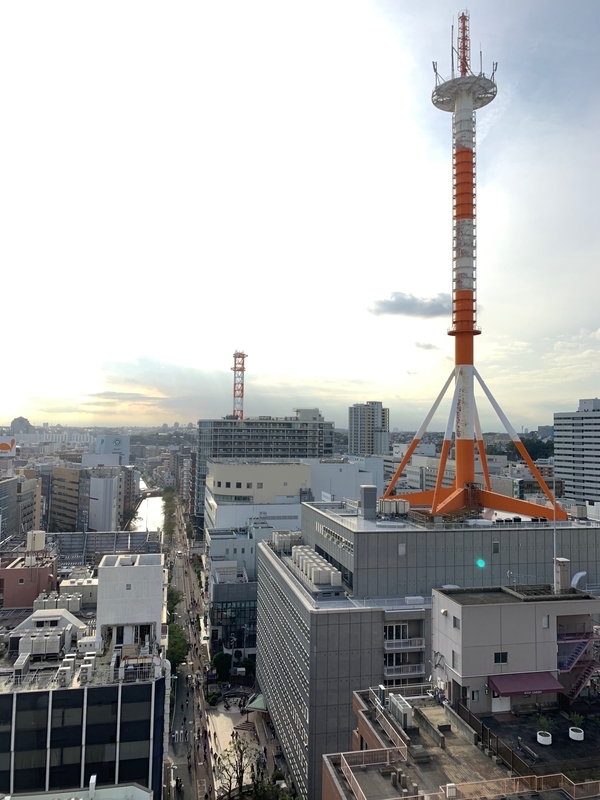 f:id:monhime:20191021083430j:plain:w250 横浜Leaf献血ルーム 景色