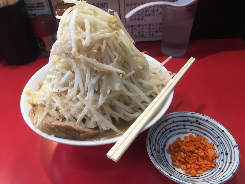 f:id:monhime:20191125084252j:plain ラーメン千里眼 駒場東大前 ラーメン 普通