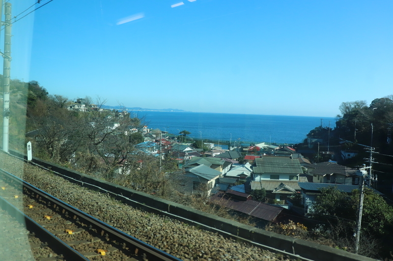 f:id:monhime:20200105102359j:plain 東海道本線 海 熱海