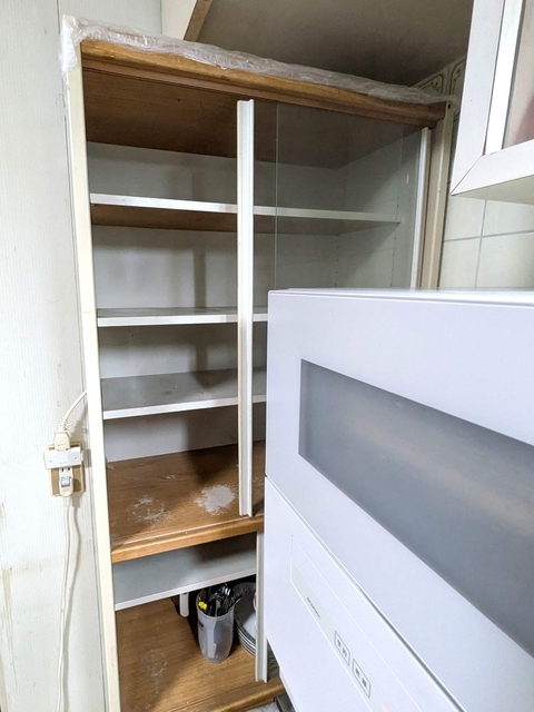 食器棚買い替えの準備 - もにもにのばたばた日記3