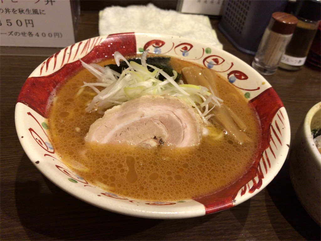 10杯目 金沢市米泉 中華そば 秋生 西金沢地区の人気店へ甘海老との融合 金沢満腹倶楽部の石川 金沢グルメ日記