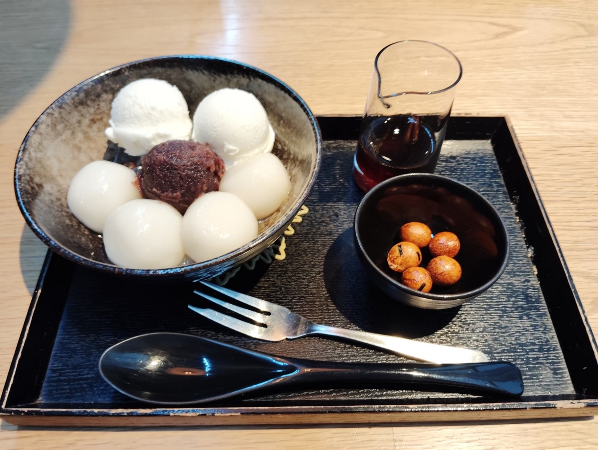 白玉クリームあんみつ