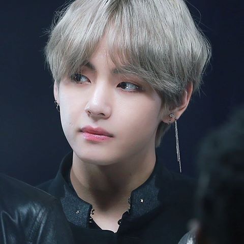 Btsのテテみたいな肌になれるメンズ美肌の常識 お前顔洗ってる 汚ねぇな と馬鹿にされて何も言い返せなかった男子大学生が 洗顔をせずに真剣佑みたいなノーニキビ肌になって 女性を虜にするモテ肌講座