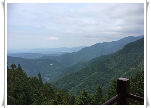 f:id:monster-cat:20180617214423j:plain f:id:monster-cat:20180617214423j:plain