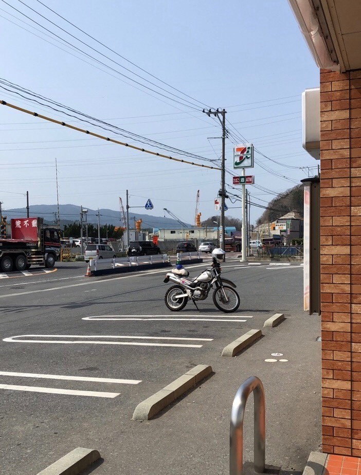 f:id:monyakata:20180404102616j:plain f:id:monyakata:20180404102616j:plain