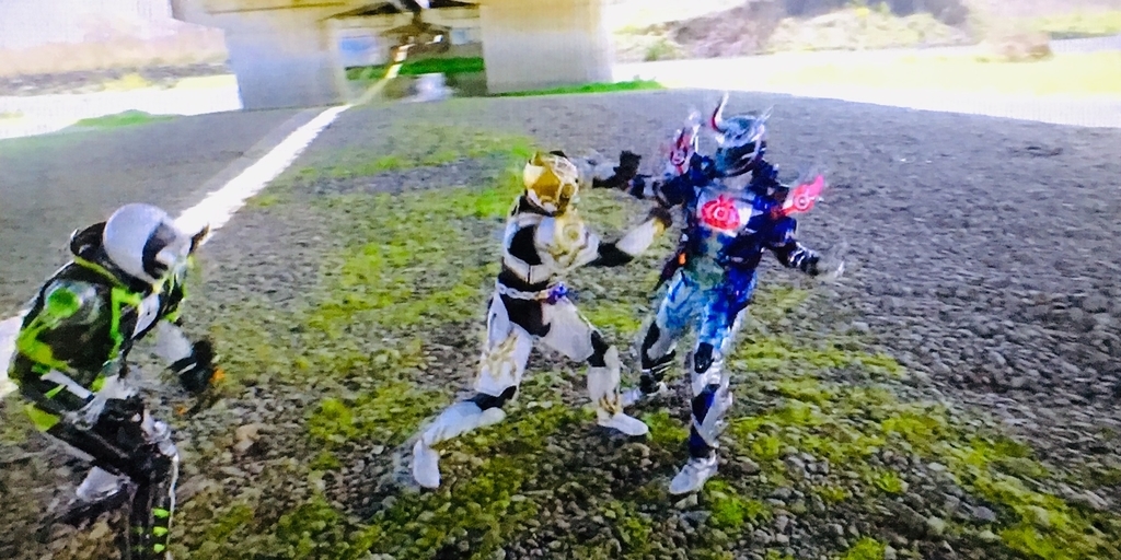 f:id:moon-tiara-action:20181108131456j:plain