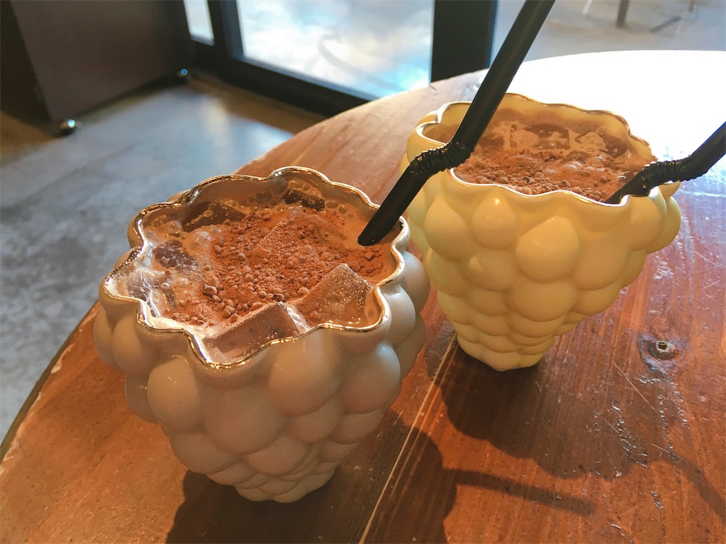 沖縄 北谷 沖縄初 チョコレート専門店のtimeless Chocolateさんで飲み比べ Moranmoranのもぐもぐタイム