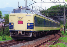 583系　あいづライナー　喜久田駅