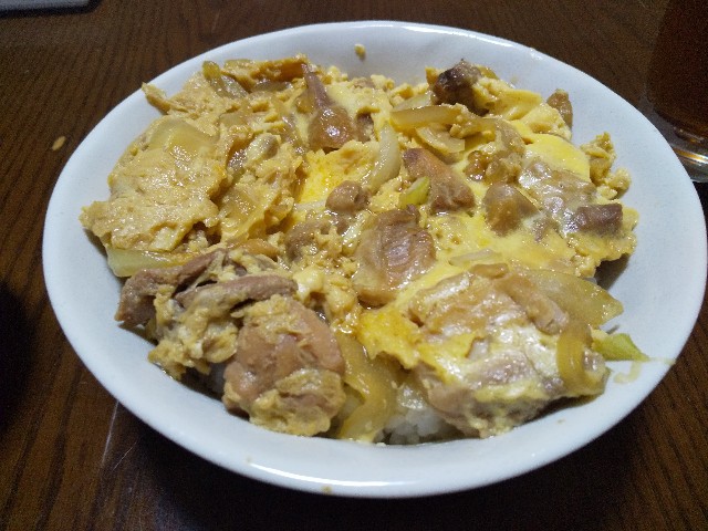f:id:mori583:20200212205110j:plain
親子丼 レシピ 丼物 男の料理 おうちごはん