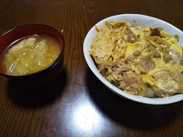 f:id:mori583:20200212205116j:plain
親子丼 レシピ 丼物 男の料理 おうちごはん