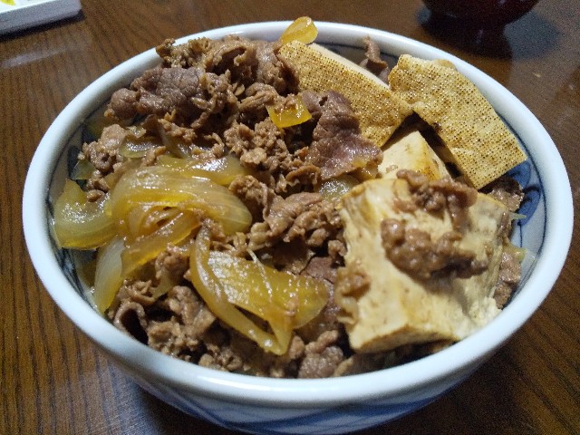 f:id:mori583:20200223193947j:image 牛丼 レシピ 新宿三丁目 新宿駅南口 【たつや】 男の料理 おうちごはん