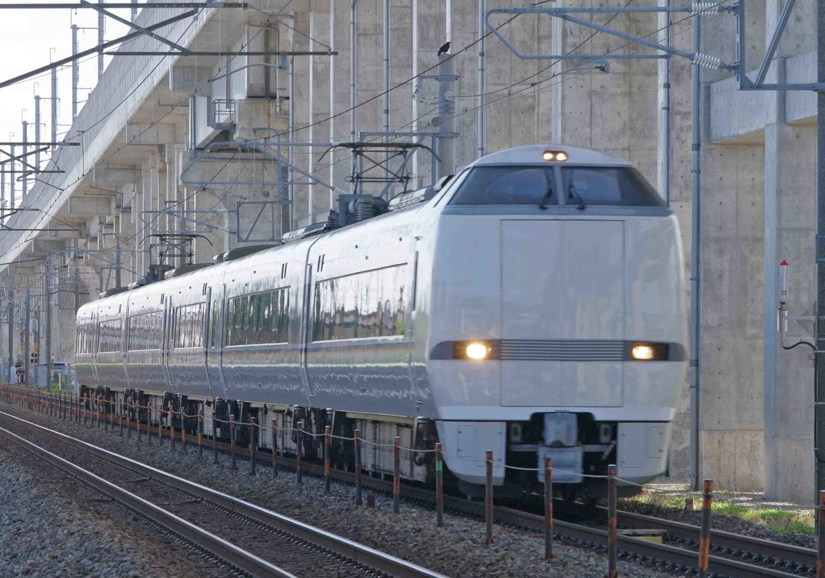 681系　683系　特急サンダーバード　特急しらさぎ　521系　西金沢～野々市間で撮影
